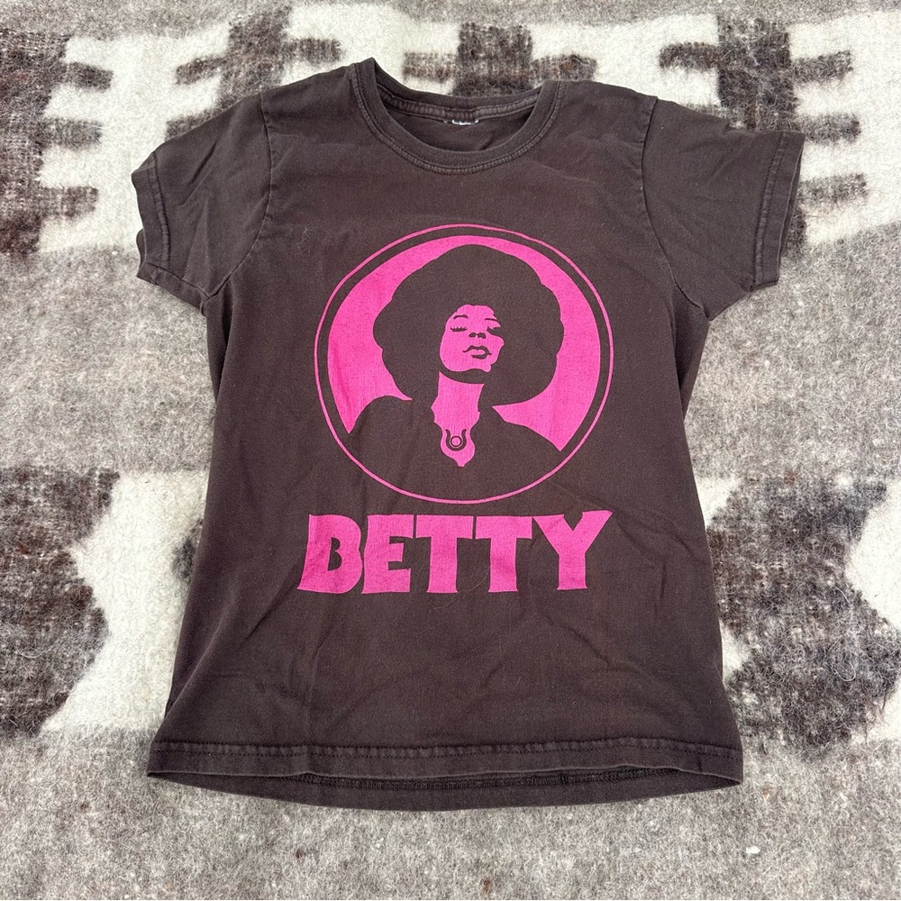 Rare Betty Davis tee
